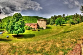 Hébergements insolites en Ardèche 'Le mas du pestrin' à Meyras