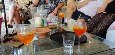 Inclusif LGBTQIA+ et naturiste 'La bergerie du moulin - ambiance franco-indienne' à Taradeau