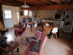 3 chambre, 1 pour 1,2 personnes: 1 pour 3(4) et 1 pour 4(5) 'La parisière' à Gavray sur sienne