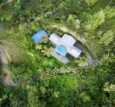 Gîte de séjour '2 Gîtes ou 2 chambres et table d'hôtes Chez adé guadeloupe ' à Le gosier