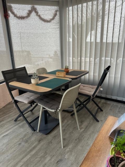 Chambre d'hote et table d'hote 'Les jardins de caribole' à Fourneaux