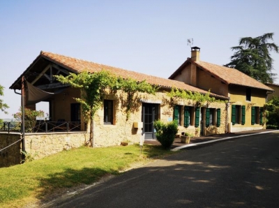 Maison individuelle au village pitoresque 'La Bascule' dans le Gers
