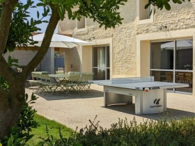 Grand gîte 4 étoiles adapté pour 12 personnes avec piscine chauffée  'Le Fournil gîte 4 étoiles avec piscine pour 12 personnes' à Surgères