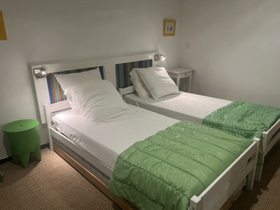 2 Chambres communicantes  pour une famille ou 2 couples 'Bleusmatines' à Caveirac