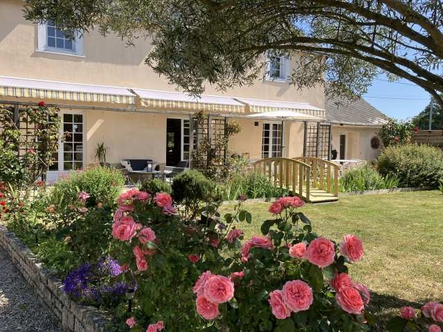 Chambres d'hôtes et gîtes ( capacité totale : 15 personnes) 'L'arbre émaillé' à Guémené-penfao
