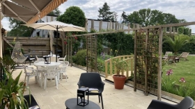 Chambres d'hôtes et gîtes ( capacité totale : 15 personnes) 'L'arbre émaillé' à Guémené-penfao