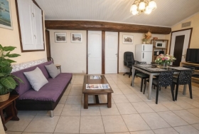 Gîte appartement meublé de tourisme 3 étoiles avec terrasse 'Gîte josée & phil' à Saint laurent de la salanque