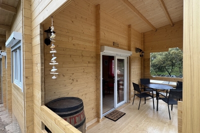 Chalet en bois 'Sanglier magique' à Boutenac