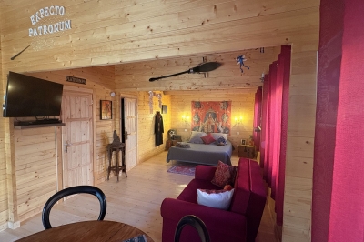 Chalet en bois 'Sanglier magique' à Boutenac