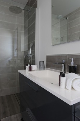 Chambre d'hôtes 'Maison cube' à Saint-didier au mont d'or