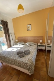 Chambres d'hôtes naturistes 'Villa paulana' à Cap d'agde