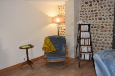 Maison d'Hôte de Charme à la Campagne 'L'aubier du tilleul' à Chanos-curson