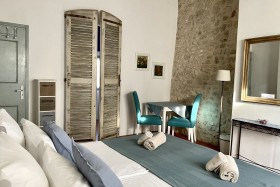 Chambre d'hôtes de Charme 'Villa velleron' à Velleron