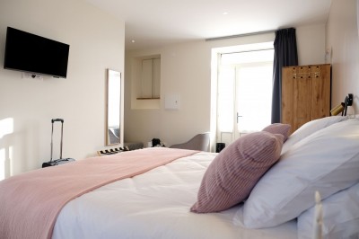Chambres d'hôtes 'Le Logis Rouge la Rochelle ' à Charron, poitou-charentes, france