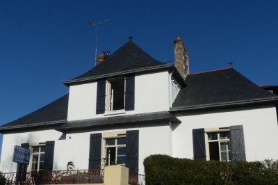 Propriété avec jardin d'eau 'Chambres d'hotes du haut anjou' à Thorigné-d'anjou - 49220 (france)