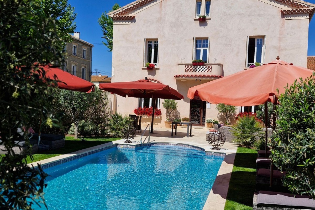 2 suites et 3 chambres 'Villa maskali' à Cuxac d'aude