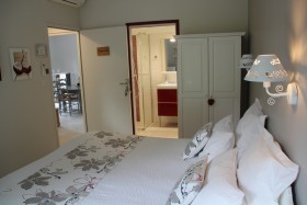 CHAMBRES D'HOTES 'Crisalys chambres d'hotes' à Pessac