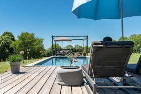 Chambres d'hôtes de luxe 'MAISON de la bonne vie' à Thérondels