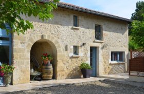 Chambre d’hôtes 'Clos Semper Félix 2 personnes 85  €' à Sainte-bazeille