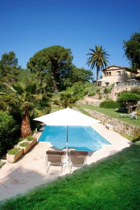 Chambre d'hôte 'Clairefontaine Cannes Grasse' à Le tignet