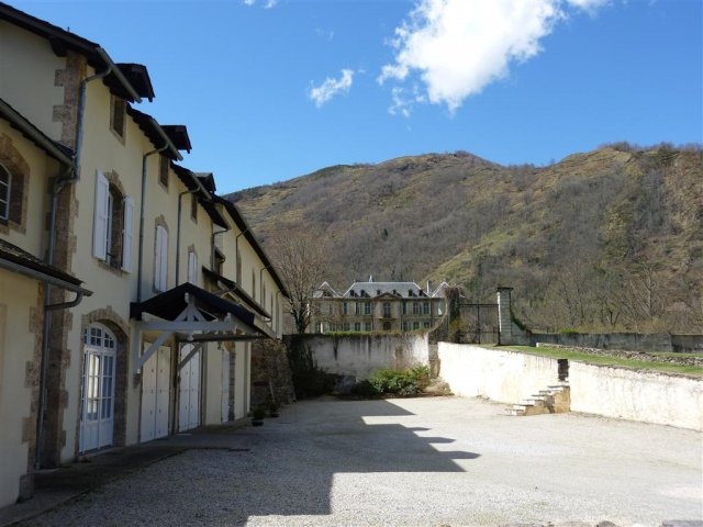 Studio / Appartement 'Residences du Chateau de Gudanes' à Chateau verdun