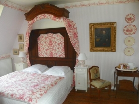Chambre d'hôte 'Le prieure boutefol' à Surville