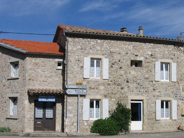 Gîte rural 'LE VOLCAN D'AIZAC : Gîte rural en Cévennes ardéchoises' à Aizac - antraigues sur volane
