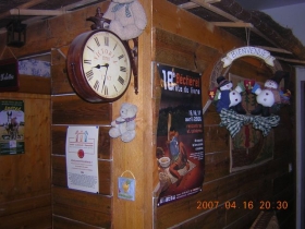 Chambre d'hôte 'Le Grenier d'Ernestine' à Bréal sous montfort