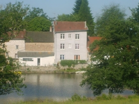 Chambre d'hôte 'L'Hirondelle du Lac' à Peyrat le château