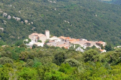 Gîte d'Etape et de Séjour 'L'embellie cathare. " le Gîte et le Couvert " ' à Aude