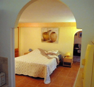 Chambre d'hôte et gite 'Bienvenue à la bastide des jaisous' à Peymeinade grasse