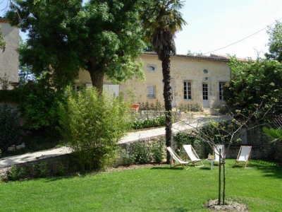 Gîte de séjour 'Domaine de lascabanes - gîte de charme en terre d'Armagnac' dans le Gers