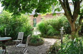 Chambre d'hôte et gîte 'Le village' à Saigneville