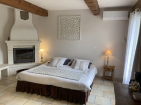Chambre et Suites de charme 'Le Clos des lavandes' à Lacoste