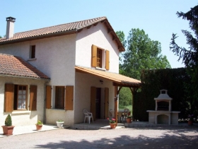 Location saisonniére 'Chez joel et marie-joe' à Brantome