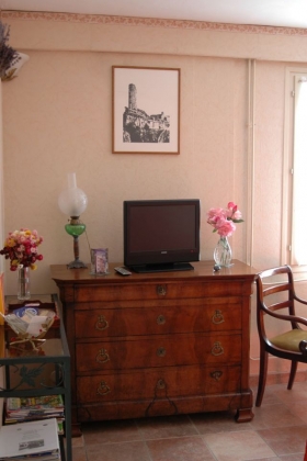Chambre d'hôte 'CHAMBRES D'HOTES LE JARDIN DES ROSES' à Saint bonnet de mure