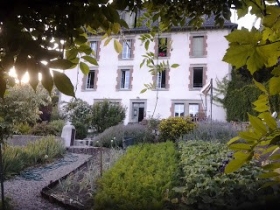 Chambre d'hôte 'La maison de jeanne' à Thiézac