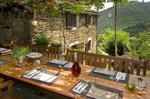 Chambre d'hôte 'Mein Coupétadou, Zimmer und Reizstammtisches im Cevennes' à Vialas