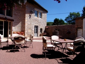 Chambres d'hotes de Charme 'Bergerie de Fuissé' à Fuissé
