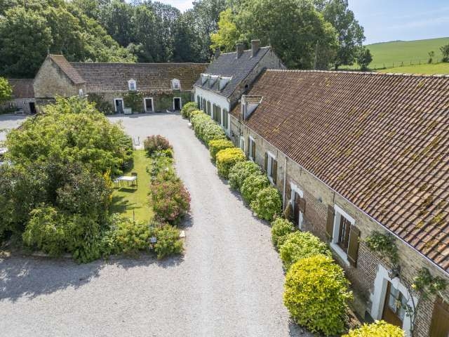 Chambre d'hôte et gîtes 'La grand' maison' à Escalles