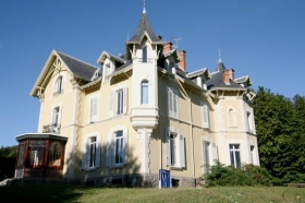 Chambre d'hôte 'Le domaine des soyeux' à Saint julien molin molette