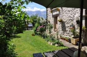 Chambre et Table d'hôtes 'Le Cairn - Chambres & Table d'Hôtes' à St-bonnet-en-champsaur