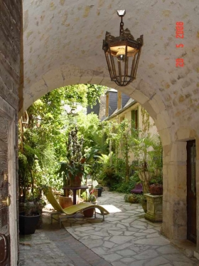 Appartements et chambre d'hôte 'Hôtel de la chasseigne' à Nevers