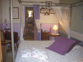Chambre d'hôte 'Domaine de benauge' à Renung