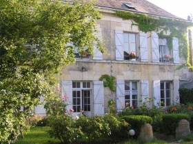 Chambre d'hôte 'Le clos joséphine' à Saint dye sur loire