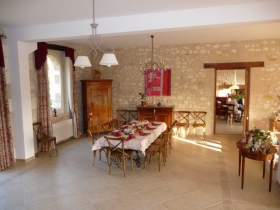 Chambre d'hôte 'Domaine de la maison neuve' à St jean st germain