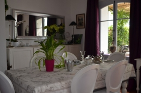 Chambre d'hôte 'Un relais en provence' à Eguilles