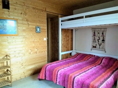 Gîte de séjour + roulotte 'Ecologic cottage near Carcassonne' à Villarzel du razes