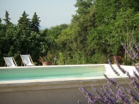Chambre d'hôte 'Le mas du haut-roussillac' à Visan