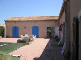 Chambre d'hôte 'Les palmiers' à Aghione